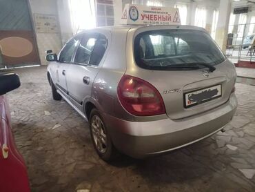 Nissan: Nissan Almera: 2003 г., 1.5 л, Механика, Бензин, Хэтчбэк