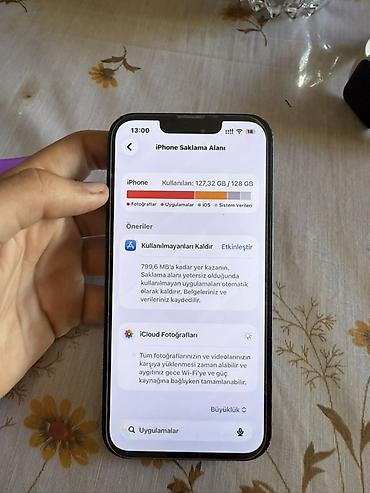 ikinci el ıphone: IPhone 13, 128 GB, Qara, Face ID — 2