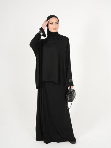 Другая женская одежда: Комплект для мусульманской женщины, состоящий из длинной юбки и — 6