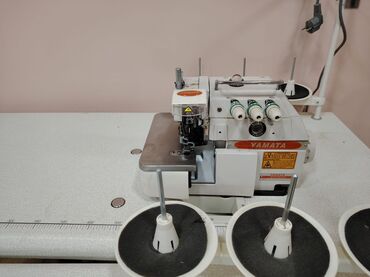 Tikiş maşınları: Tikiş maşını Yamata, Overlok, 3 saplı — 1
