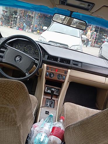 вентилятор 124: Mercedes-Benz W124: 1989 г., Автомат, Седан — 2