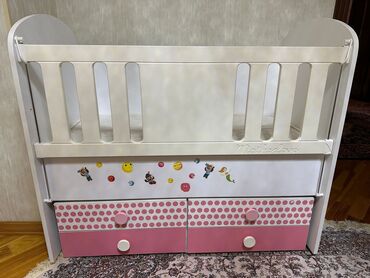 elektrikli beşik: Oğlan və qız üçün, Beşik
