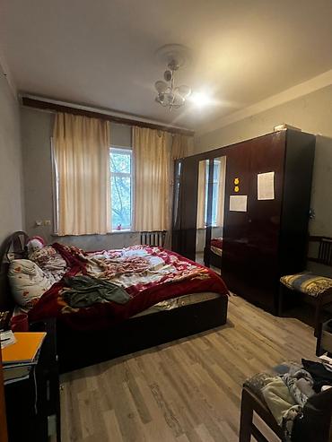 2 ci mikrorayon: Bakı, 2 otaqlı, Köhnə tikili, 65 kv. m — 3