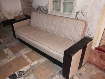 Di̇van-kravat, İşlənmiş, Rayonlara çatdırılma