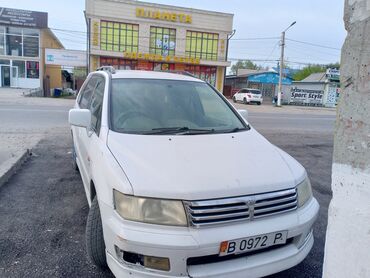 chariot: Mitsubishi Chariot: 1997 г., 2.4 л, Автомат, Бензин, Минивэн
