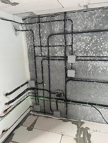Xidmət: Mənzil və fərdi evlər üçün elektrik montajı və naqillərin