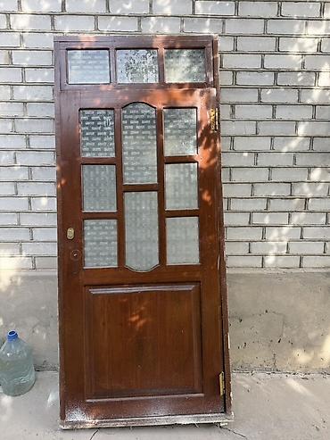 Үйлөр жана батирлер үчүн эшик, Жыгач, Бир эшиктүү, Айнек менен, түсү - Күрөң lalafo.kg да — 1 Үйлөр жана батирлер үчүн эшик, Жыгач, Бир эшиктүү, Айнек менен, түсү - Күрөң — 1