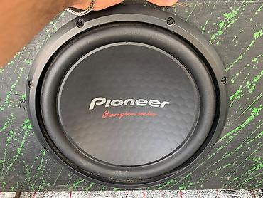 səs aparati: Pionerr 500 rms bass,sony 500 lük səs gücləndirici — 2