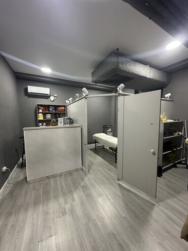 Помещения свободного назначения: В продаже помещение 400м2 В данный момент функционирует как спортзал at lalafo.kg — 5 Помещения свободного назначения: В продаже помещение 400м2 В данный момент функционирует как спортзал — 5