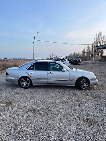 Mercedes-Benz: Mercedes-Benz E-Class: 2000 г., 2 л, Механика, Бензин, Седан at lalafo.kg — 3 Mercedes-Benz: Mercedes-Benz E-Class: 2000 г., 2 л, Механика, Бензин, Седан — 3