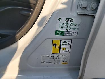 Peugeot: Peugeot 2008: 1.6 l | 2015 г. 194000 km Crossover — 13