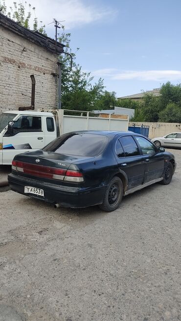 авто из армении: Nissan Maxima: 1999 г., 2.5 л, Автомат, Бензин, Седан