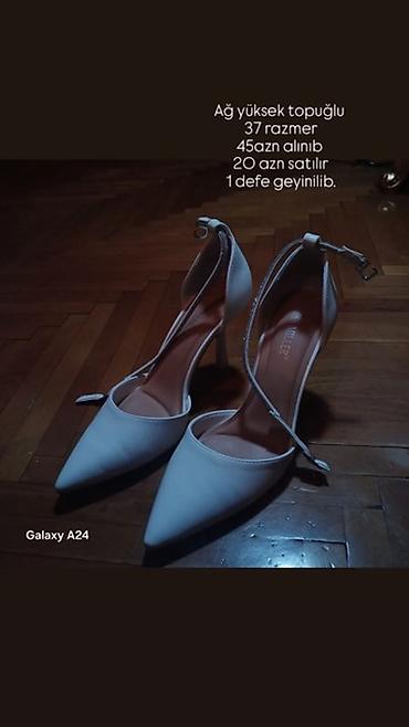 mango xs: Qadın geyim və ayaqqabı dəsti 1) Ağ hündür daban ayaqqabı - Ölçü: 37 — 1