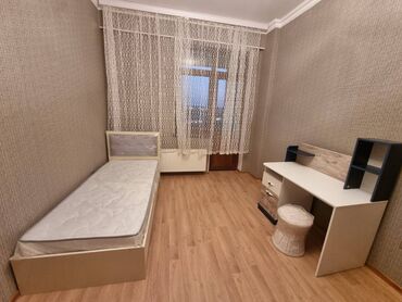 Uzunmüddətli kirayə mənzillər: Sebail rayonu, Bayıl qesebesinde Jurnalistler binasında,17 — 11