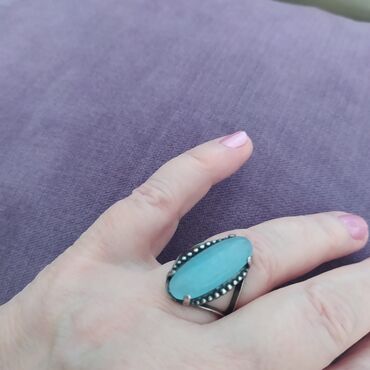 Zərgərlik dəstləri: Dəstə daxildir: Üzük, Sırğa -da lalafo.az — 11 Zərgərlik dəstləri: Dəstə daxildir: Üzük, Sırğa — 11