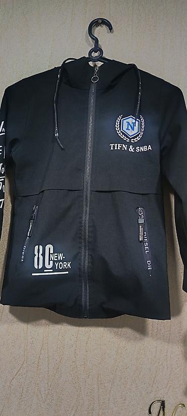 kişi jiletləri: Balonka her biri 10 azn 8_12 yaş arsi uyqundu unvan bine savxoz — 7