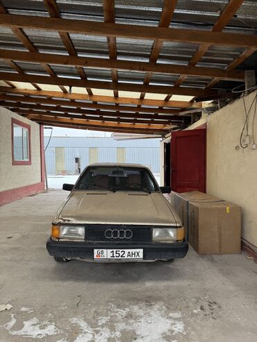 Audi: Audi 80: 1986 г., 1.8 л, Механика, Бензин, Седан