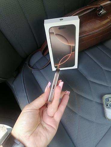 Apple iPhone: IPhone 16 Pro Max, Qızılı — 11