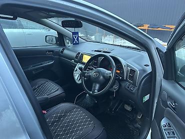 Toyota: Toyota WISH: 2003 г., 1.8 л, Автомат, Бензин, Минивэн — 3