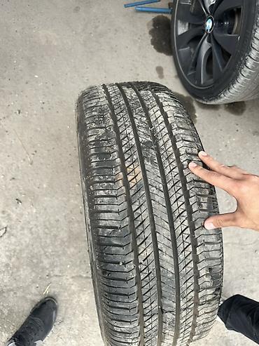 Шины и диски: Литой диск Toyota с шиной 245/55 R19 — 5