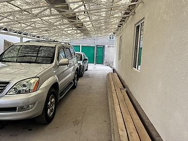 Продажа коттеджей и домов: 4 комнаты, 100 м², 10 соток, Бишкек, Киркомстром Собственник — 17