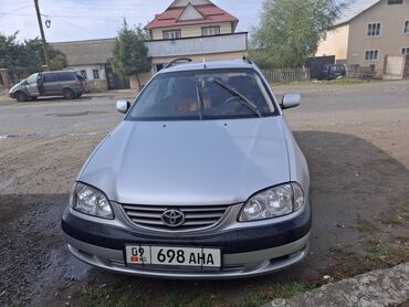 кузов на пассат б3: Toyota Avensis: 2001 г., 1.8 л, Механика, Бензин, Универсал