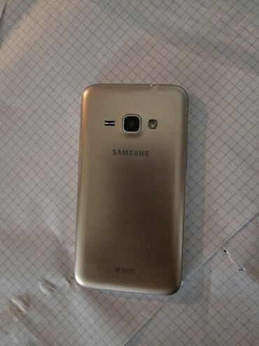 telefon j1: Samsung Galaxy J1 2016, 8 GB, Düyməli, İki sim kartlı