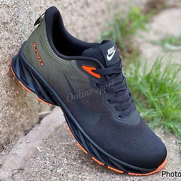 Patike: RunMax 2
41-46
3500 din — 5