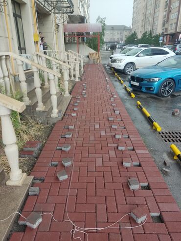 Евробрусчатка: Прессованная брусчатка Это тип тротуарной плитки, изготовленный — 5