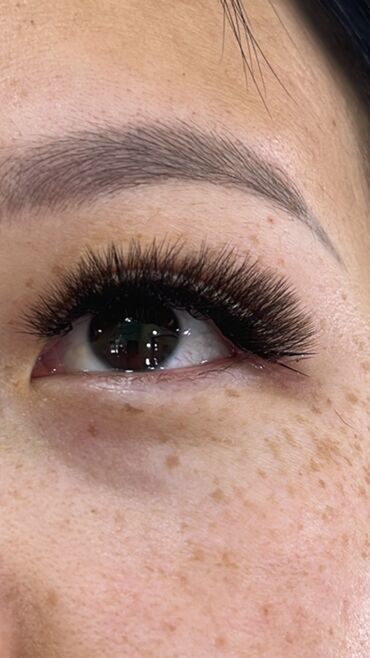 модель на маникюр: Лешмейкер. Процент