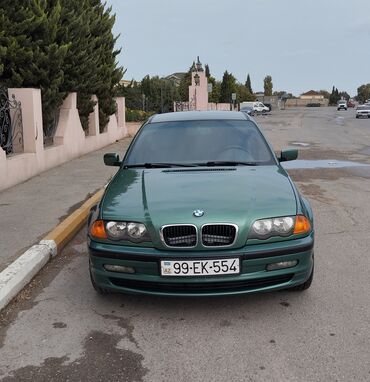 BMW: BMW 318: 1.9 l | 1999 il Sedan