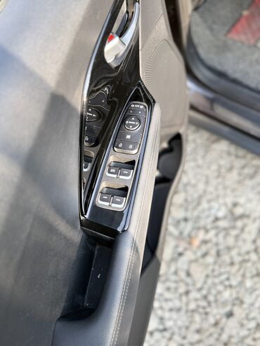 Kia: Kia Niro: 2019 г., 1.6 л, Робот, Гибрид, Кроссовер — 13