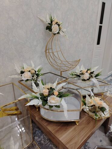 Xonçalar: Salam xonça yeni alınıb 1 dəfə istifadə olunub. Ehtiyac yoxdur — 20