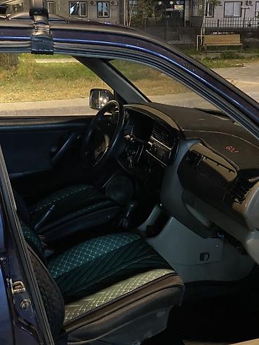 jetaur t2: Volkswagen Vento: 1991 г., 1.8 л, Механика, Бензин, Седан — 3