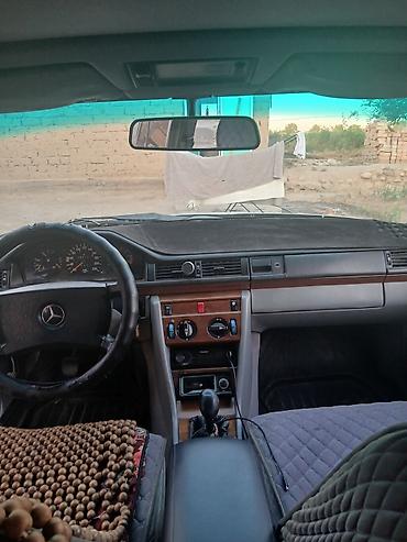 rota grid: Mercedes-Benz W124: 1991 г., 2.3 л, Механика, Бензин, Седан — 3