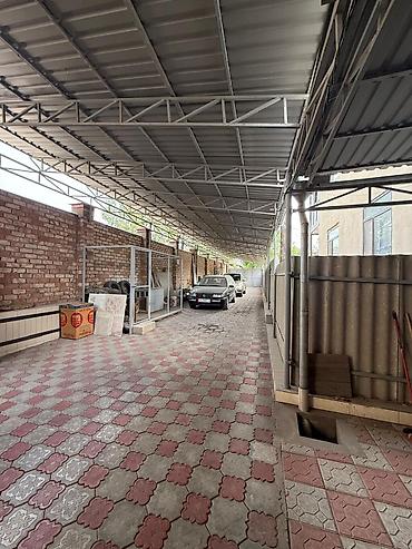 Продажа квартир: 5 и более комнат, 160 м² — 8