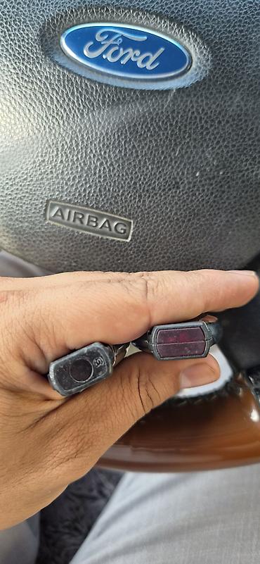 açar şəkli: Məhsul: Mercedes-Benz uzaqdan idarəetmə açarları (2 ədəd) Təsvir: - — 3