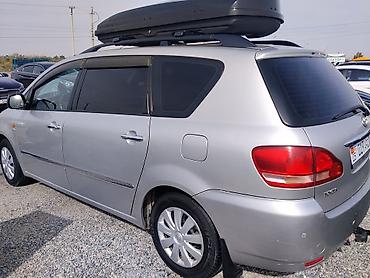 асд 2: Toyota Avensis Verso: 2003 г., 2 л, Механика, Дизель, Минивэн — 2