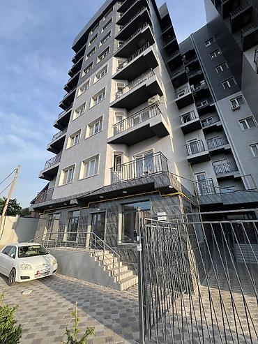 centra: Продажа магазинов В жилом доме, 130 м², ПСО (под самоотделку), Отдельный вход, 1 этаж — 6