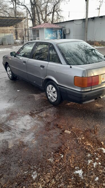 Audi: Audi 80: 1990 г., 1.8 л, Механика, Газ, Седан