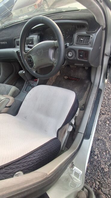 Toyota: Toyota Camry: 2001 г., 2.2 л, Автомат, Бензин, Седан — 7