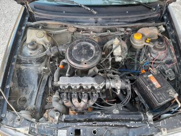 Opel: Opel Astra Caravan – universal kuzovlu, qara rəngdə. Əsas — 10