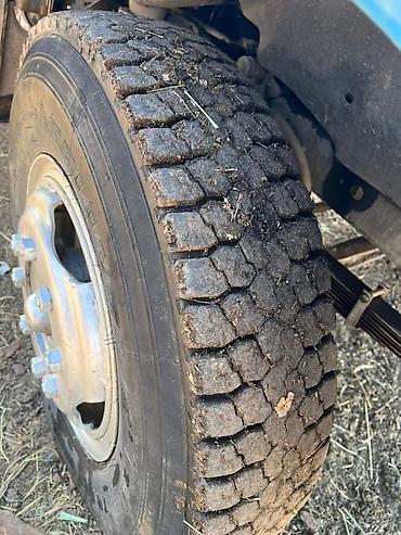 Грузовики: Грузовик, ЗИЛ — 8