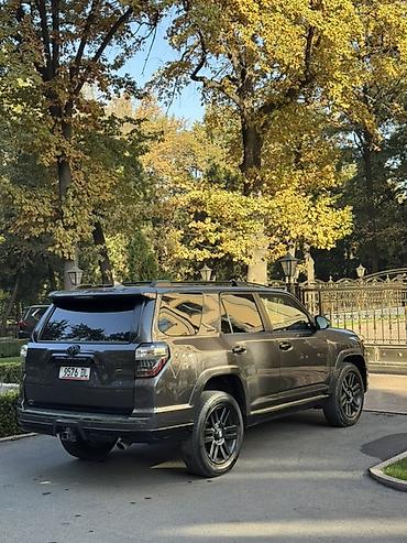 lexus 570 2008: Toyota 4Runner: 2020 г., 4 л, Автомат, Бензин, Внедорожник — 6