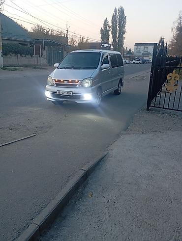 camry 1997: Toyota Granvia: 1999 г., Минивэн — 2