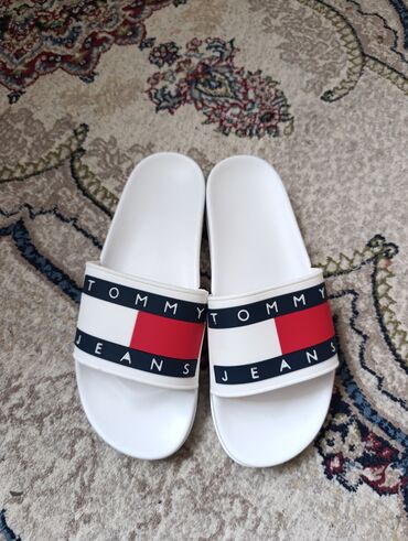 Босоножки, сандалии, шлепанцы: Мужские сандалии, 42, Tommy Hilfiger, Новый, цвет - Белый, Самовывоз, Платная доставка