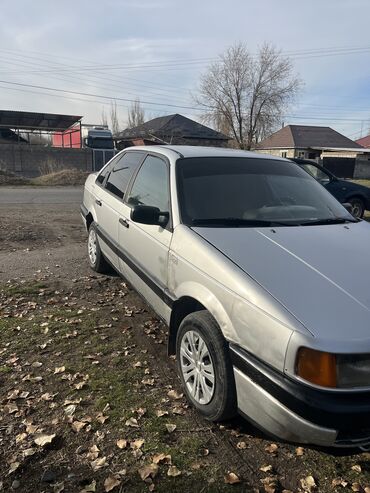 Volkswagen: Volkswagen Passat: 1988 г., 1.8 л, Механика, Бензин, Седан at lalafo.kg — 11 Volkswagen: Volkswagen Passat: 1988 г., 1.8 л, Механика, Бензин, Седан — 11