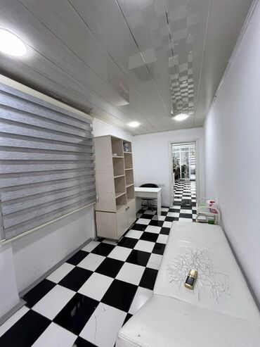 Комбинезоны: Gozelik salounda lazer ucun otaq icareye verilir Xüsusiyyətlər: -