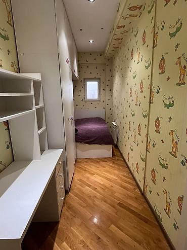 Mənzil kirayələyirəm: 3 otaqlı, 100 kv. m — 4