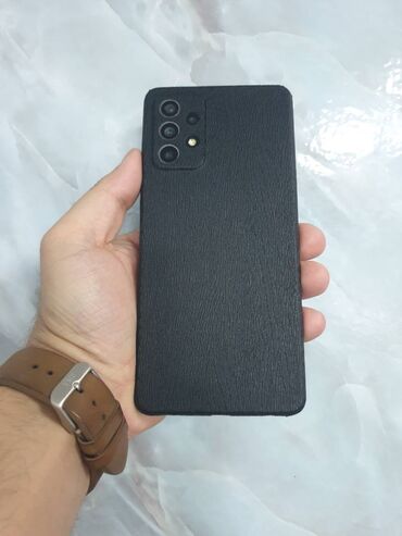 komputer samsung: Samsung Galaxy A72, 128 GB, rəng - Qara, Zəmanət, Barmaq izi, Simsiz şarj